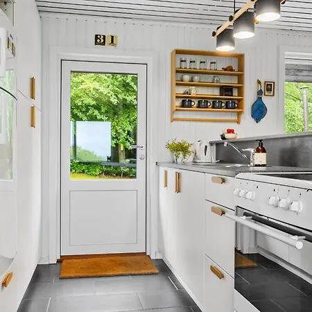 3 Bedroom Amazing In Fur